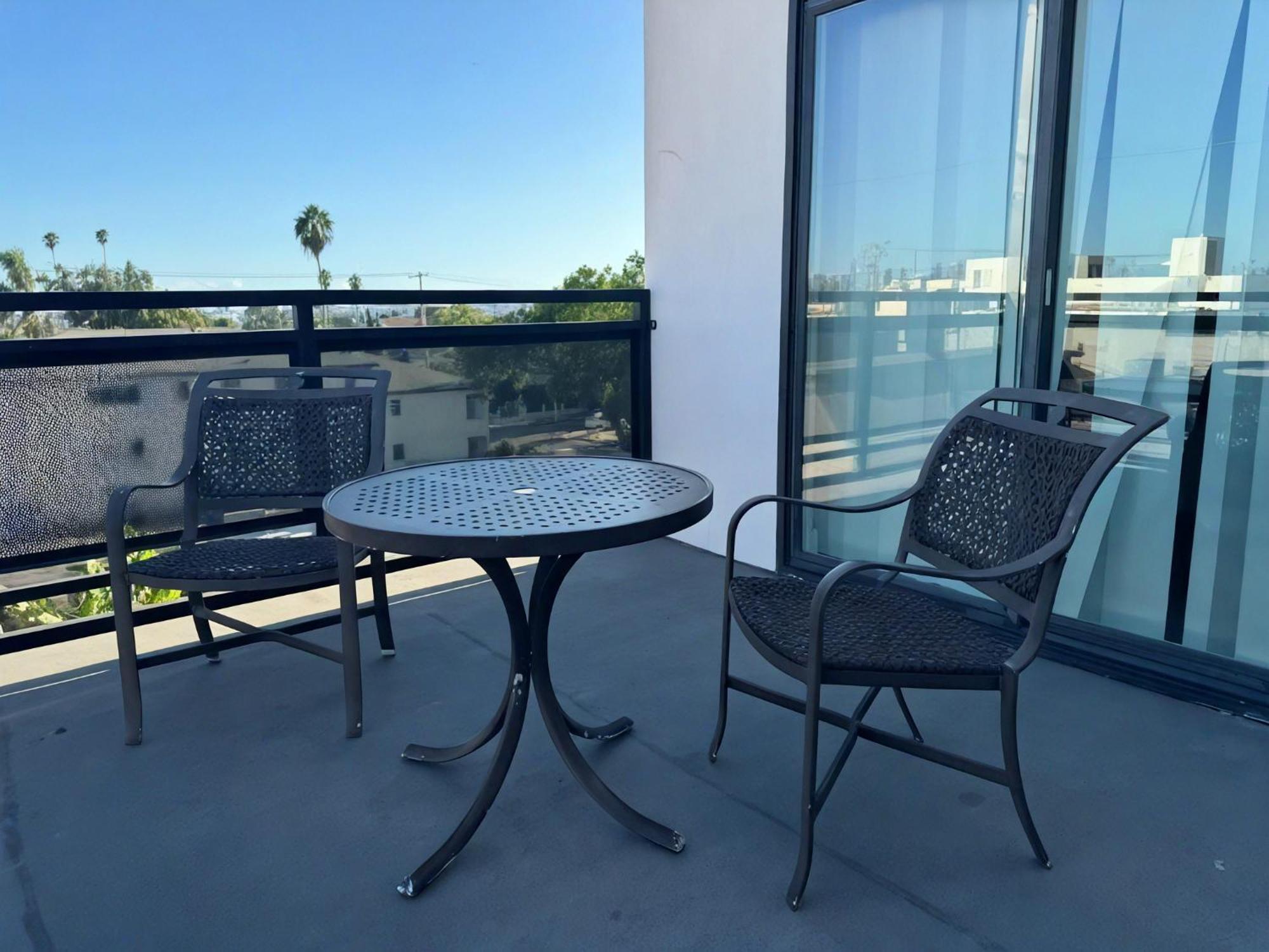 Hollywood Homes Free Parking Close To All Things La 로스앤젤레스 외부 사진